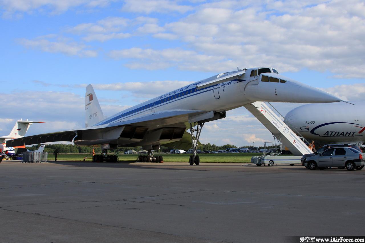 图-144 (Tu-144)