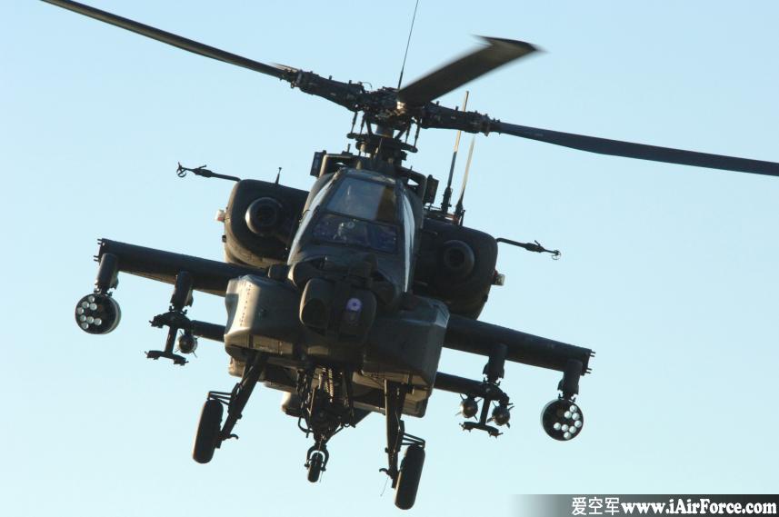 AH-64 阿帕奇 攻击直升机 - 爱空军 IAirForce