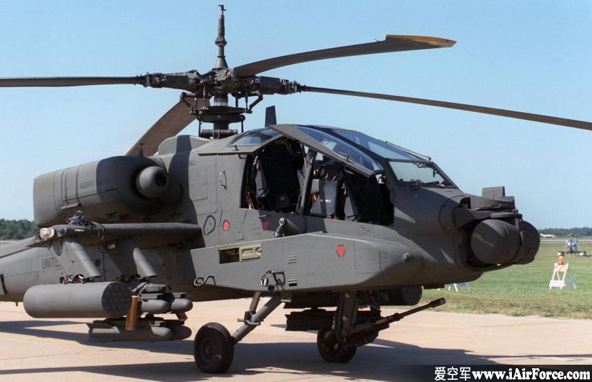 AH-64 阿帕奇 攻击直升机 - 爱空军 IAirForce